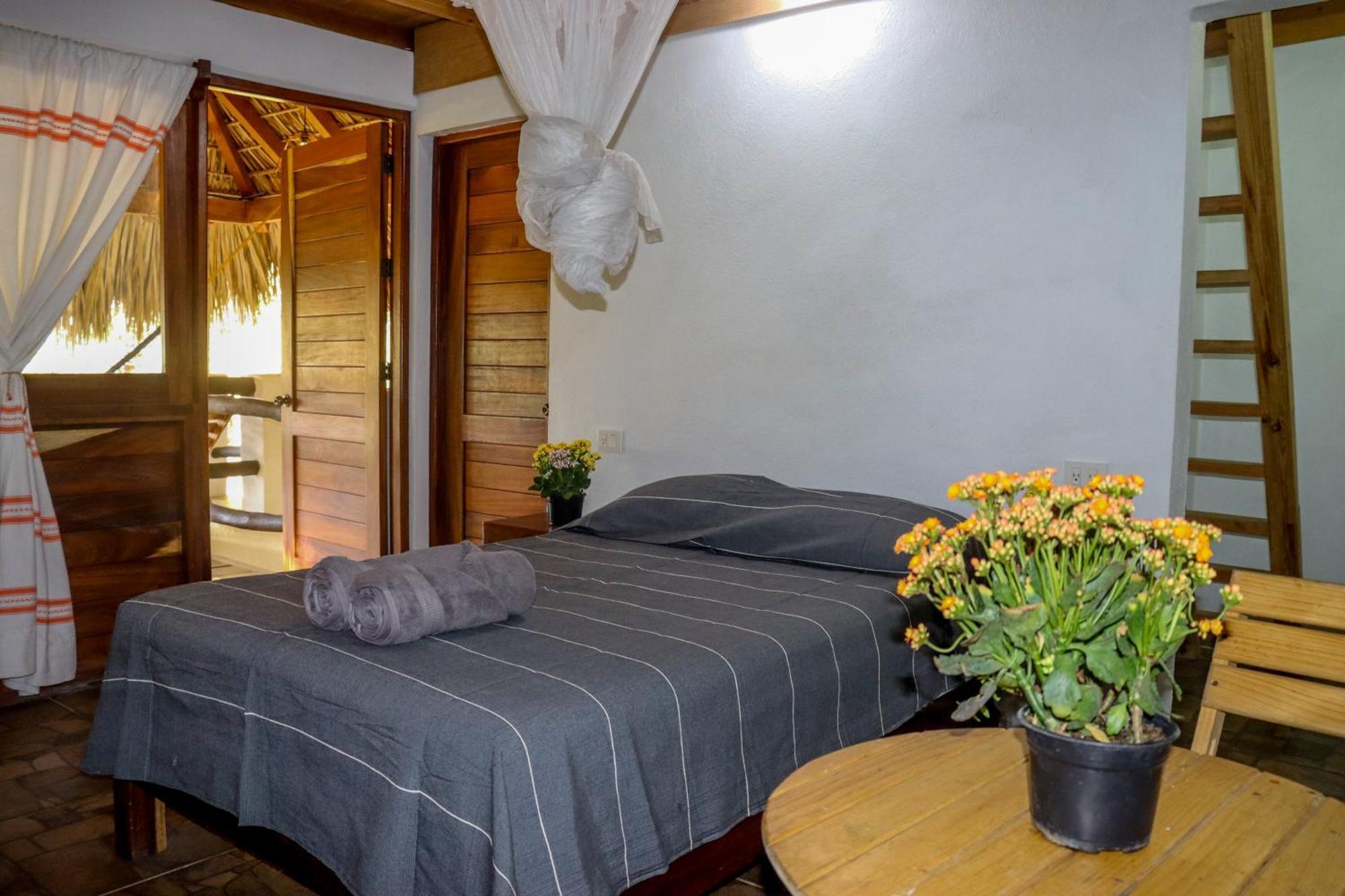 La Aldea Zipolite Hotel Exterior foto